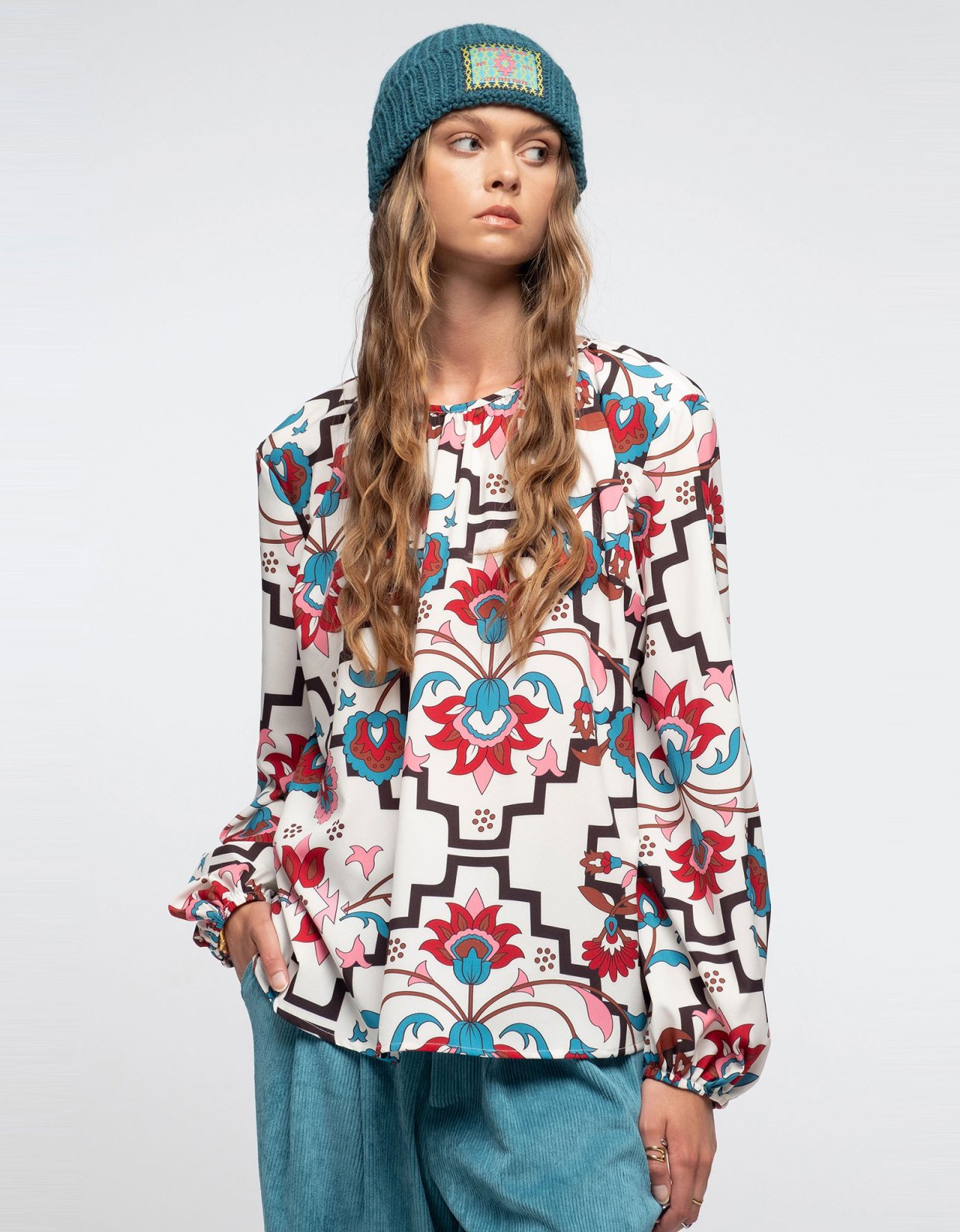Peace and Chaos Romancer top
