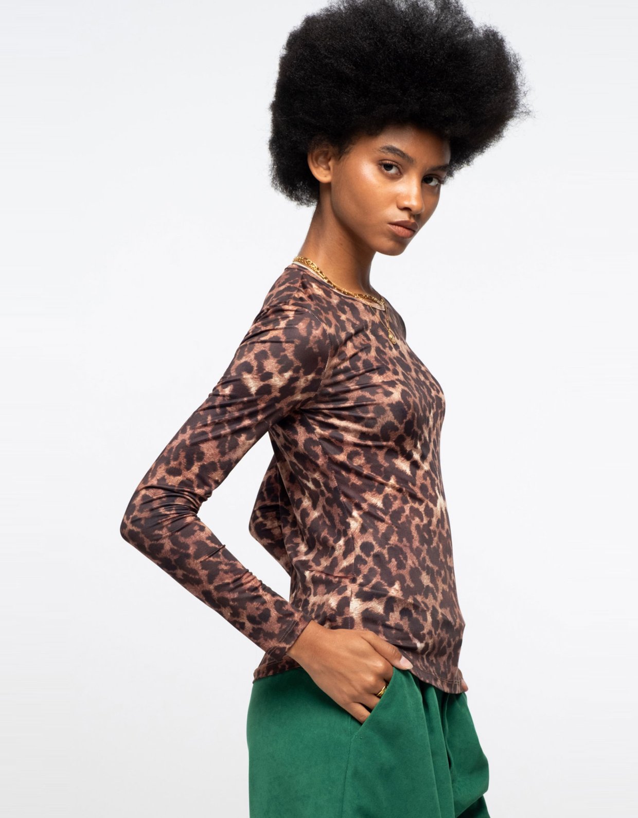 Peace and Chaos Rosette top