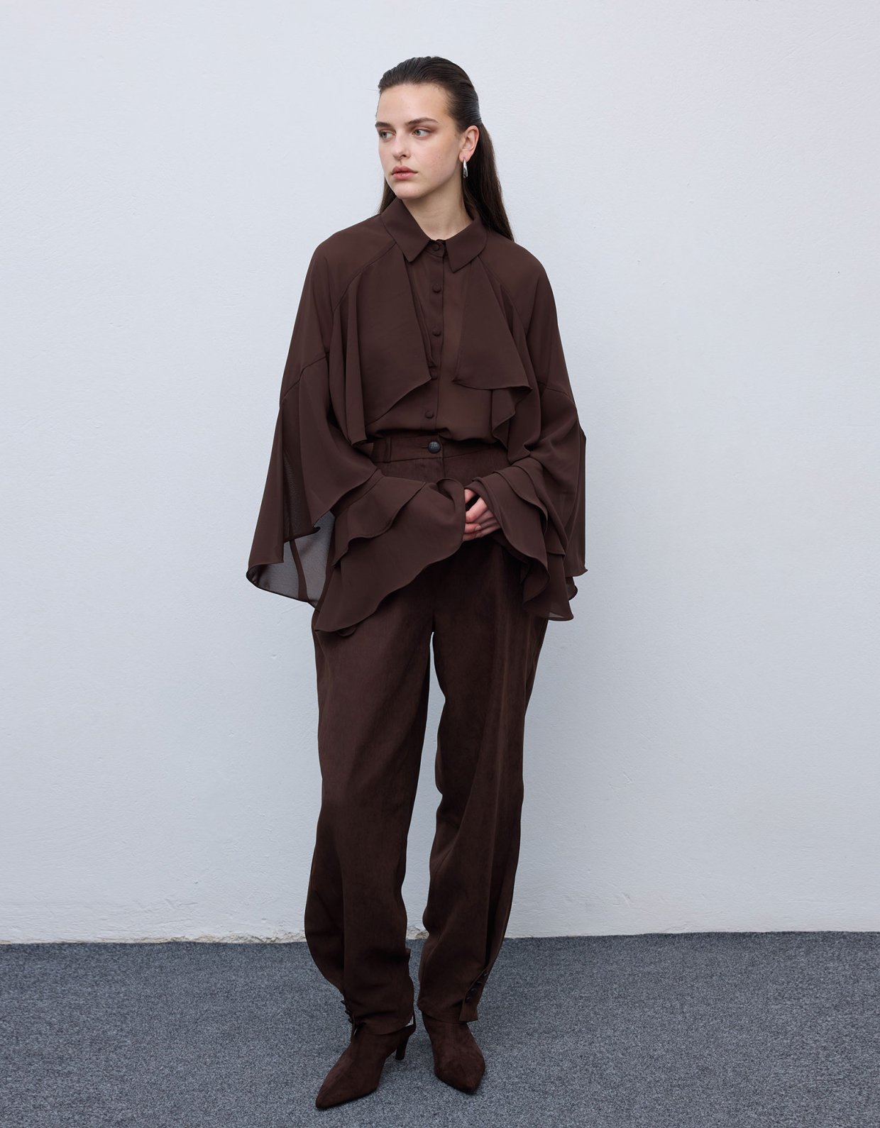 Ciel Concept Ruffle shirt brown