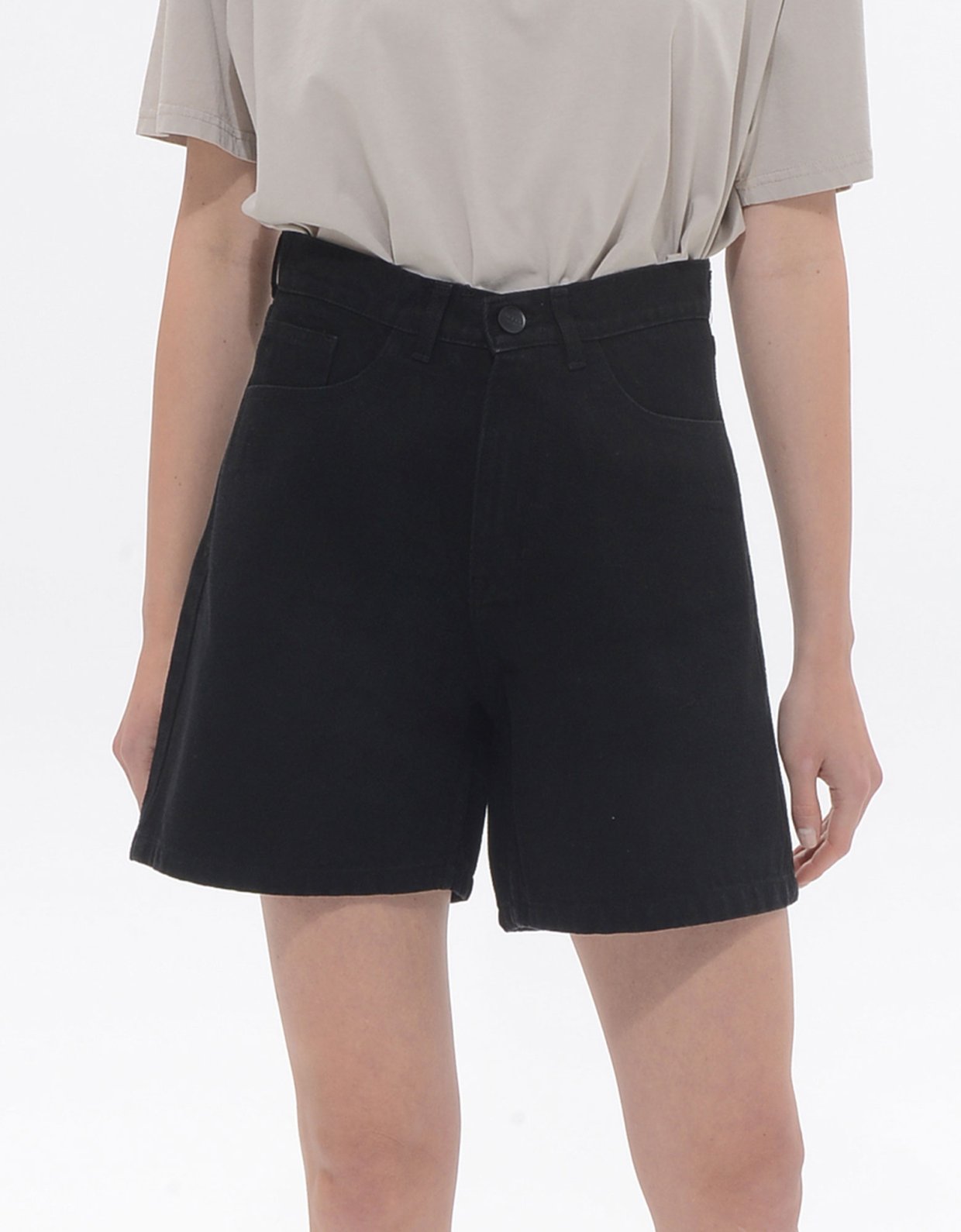 Sac Jeans Noema denim shorts black