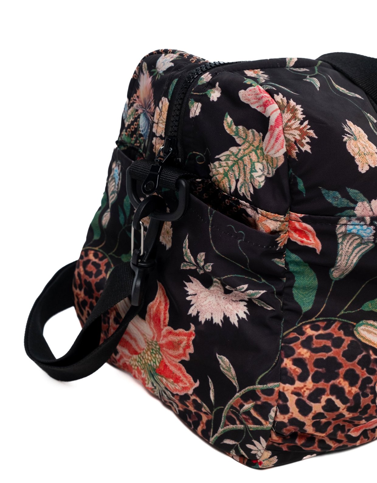 Peace and Chaos Sacred wild sports bag
