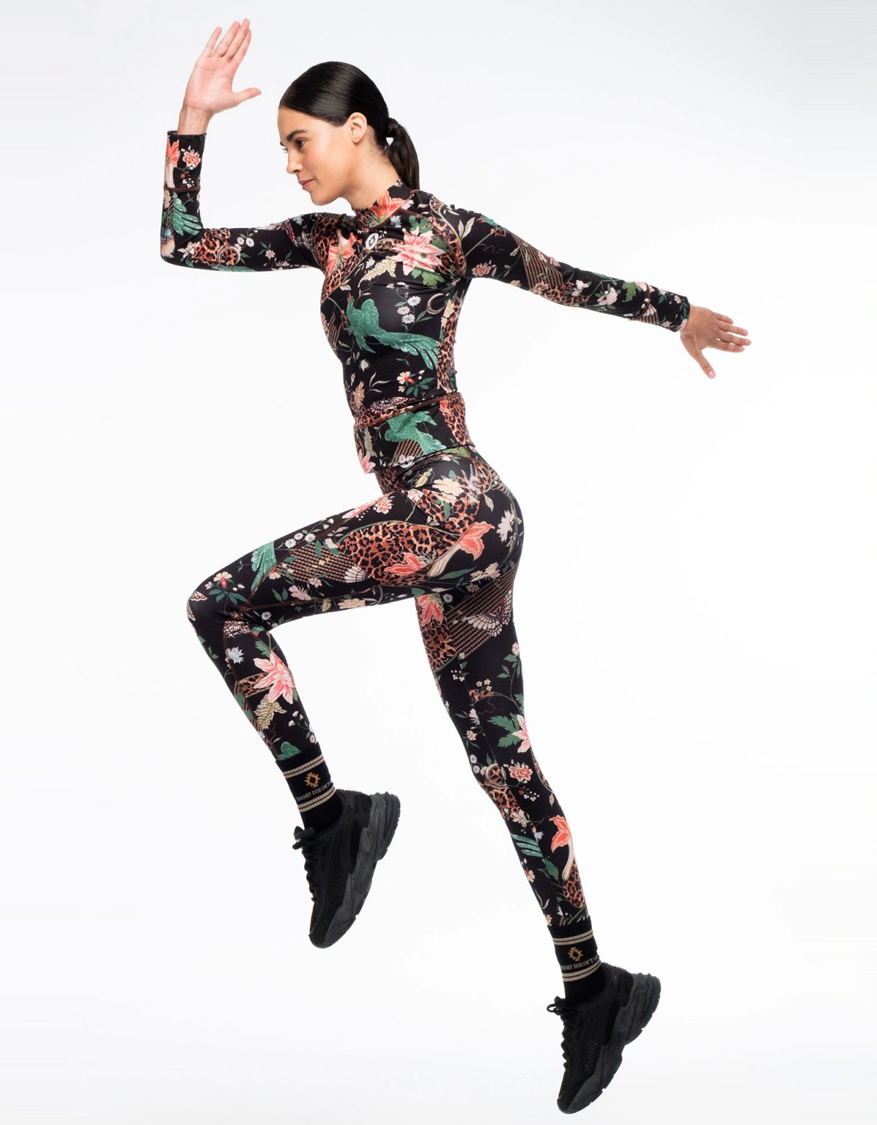 Peace and Chaos Sacred wild sports leggings