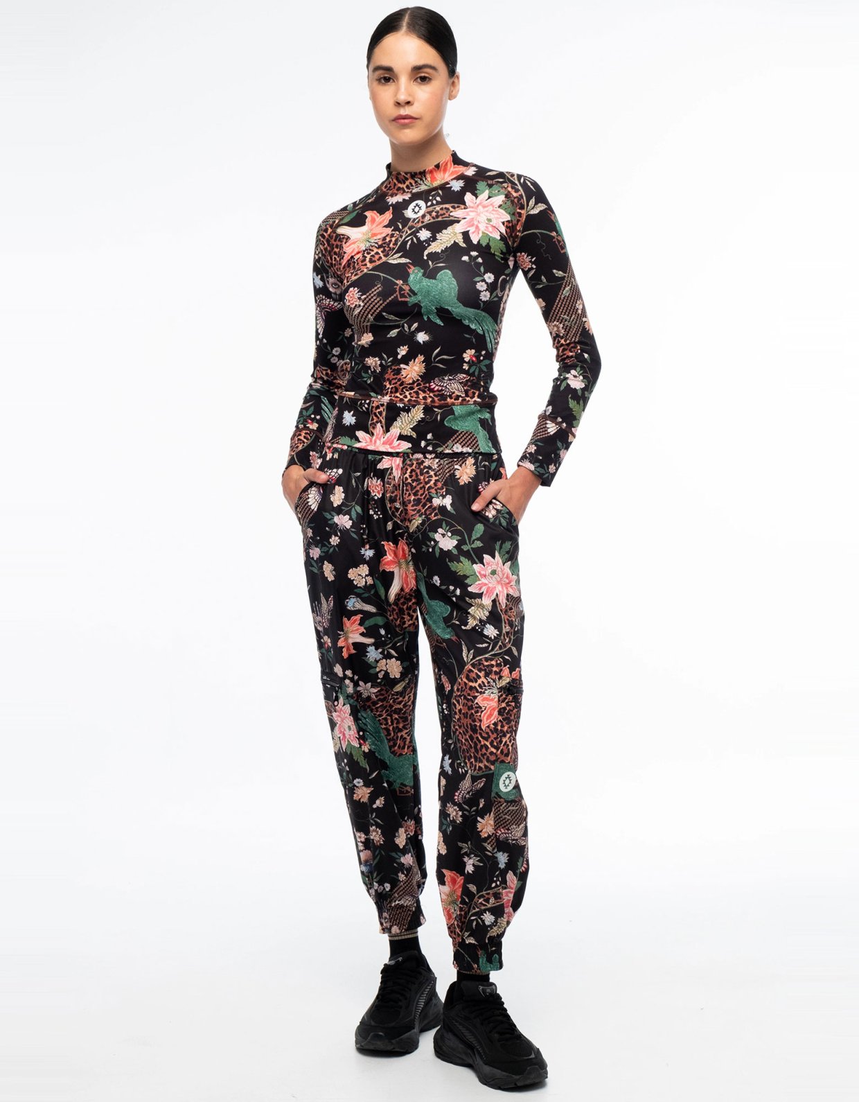 Peace and Chaos Sacred wild training pants