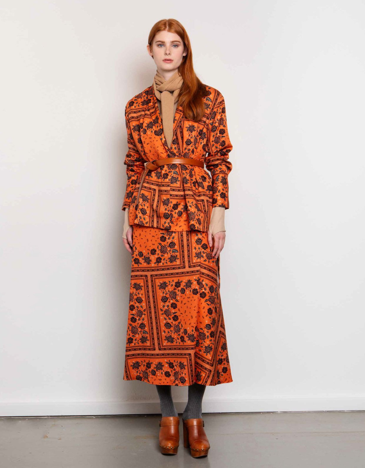 Nisώ Scarf skirt