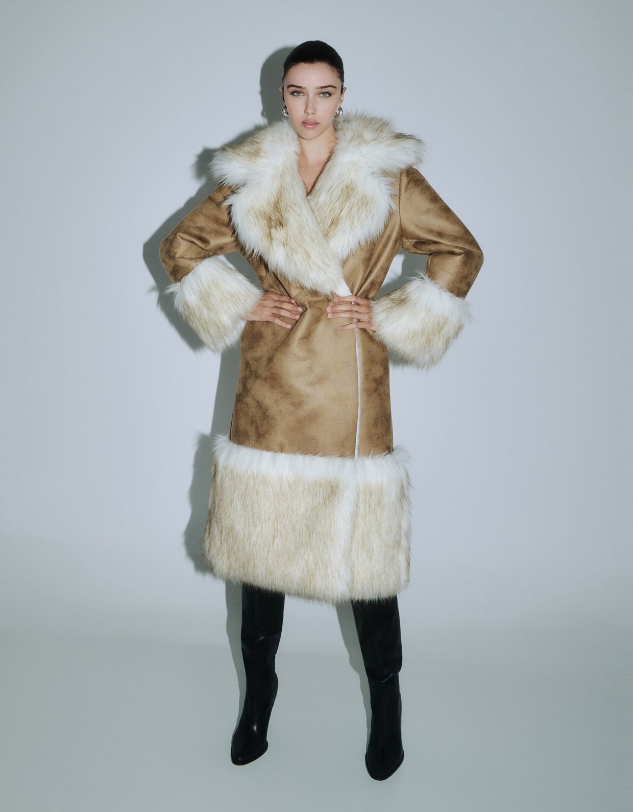 Combos Knitwear Shearling coat brown