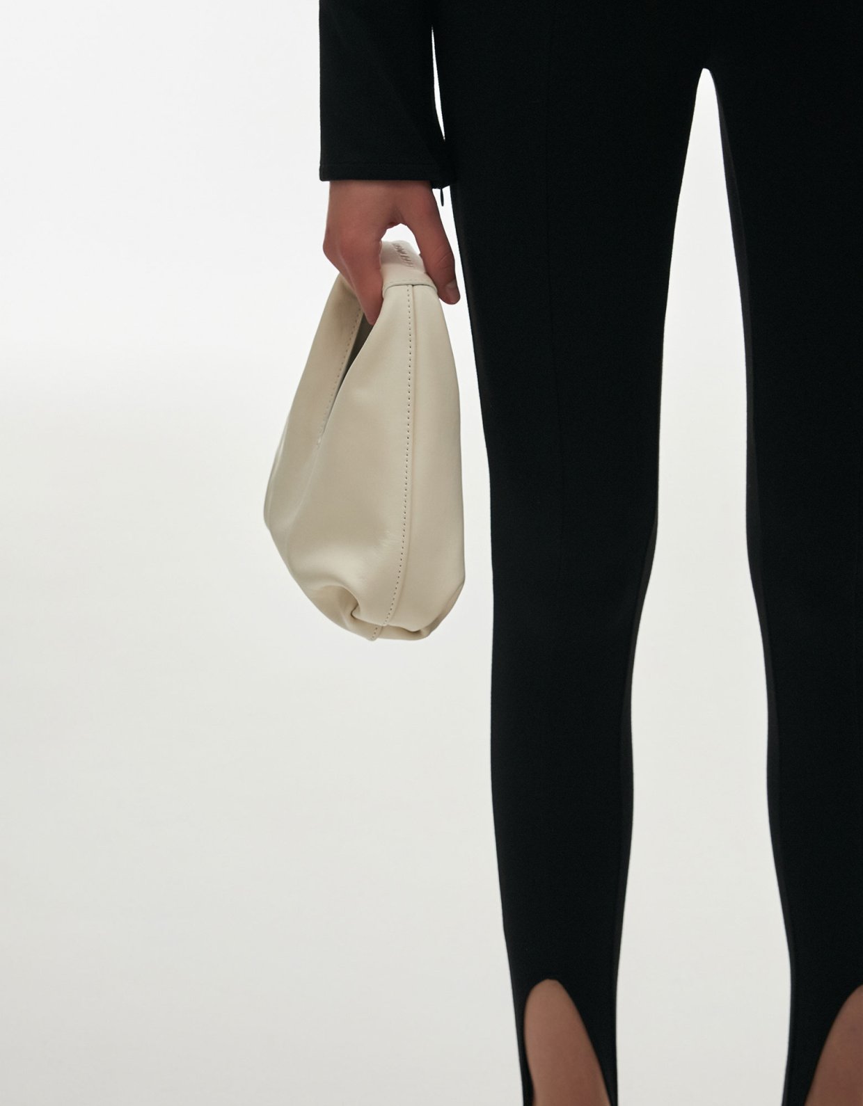 Nadia Rapti Sienna leather bag off white