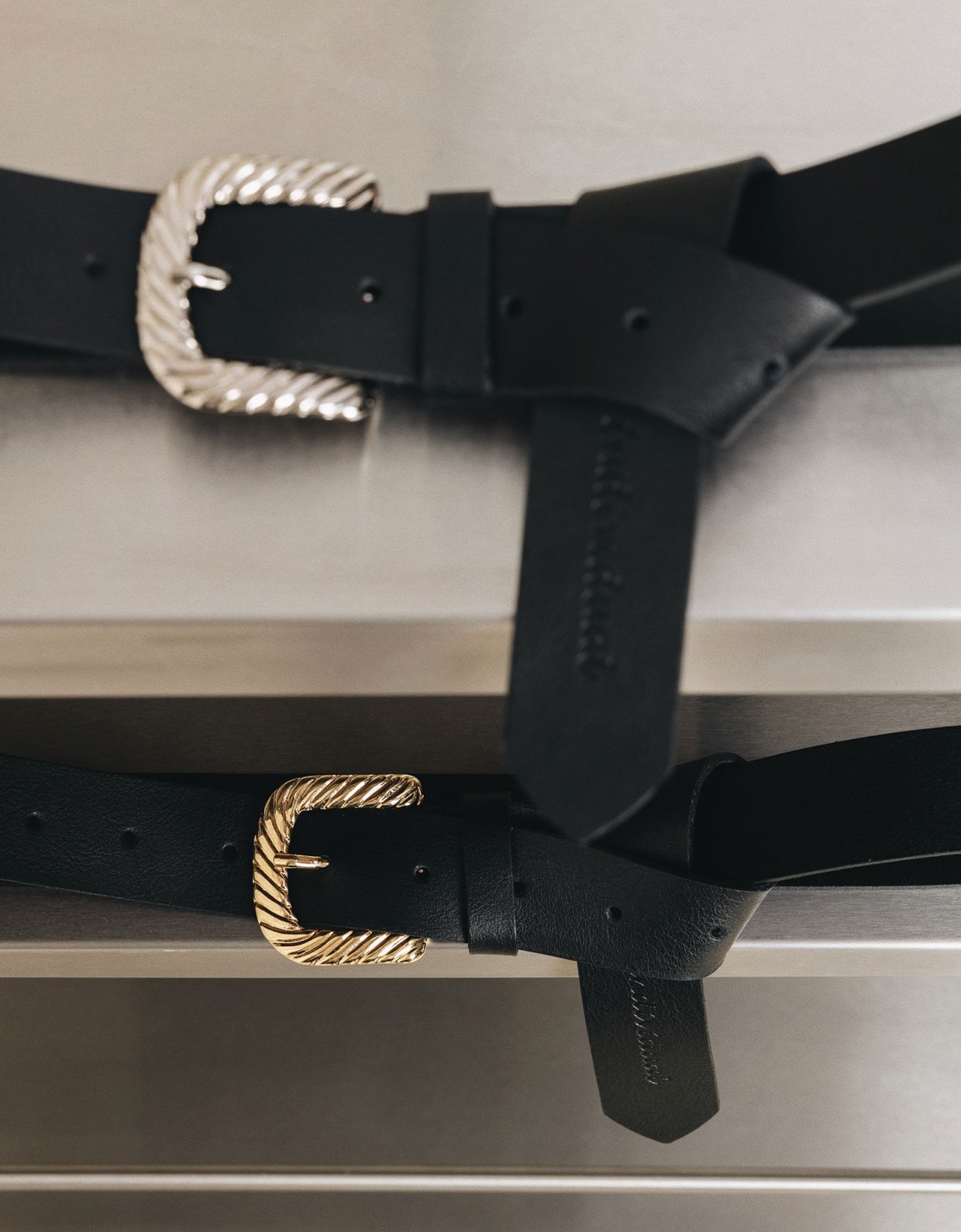 Individual Art Leather So lonely leather belt black nickel