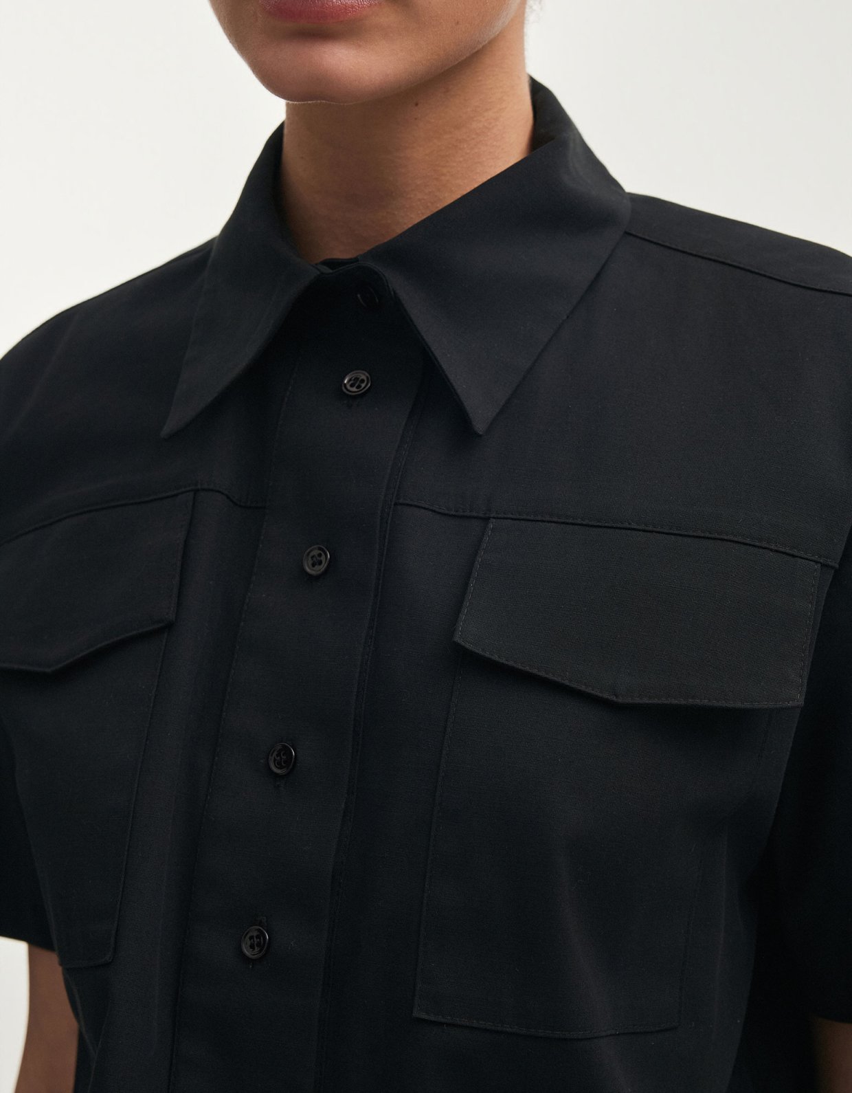 Nadia Rapti Still life shirt black