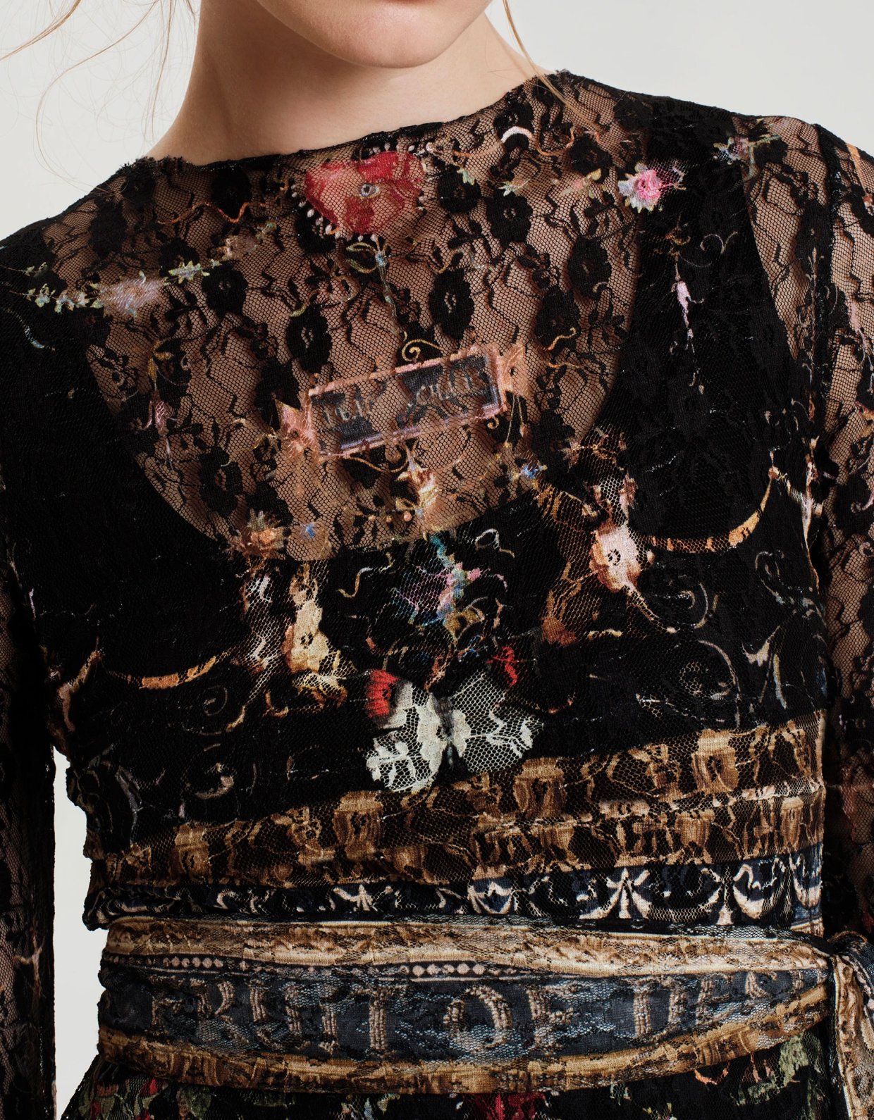 Peace and Chaos Temptation long lace dress