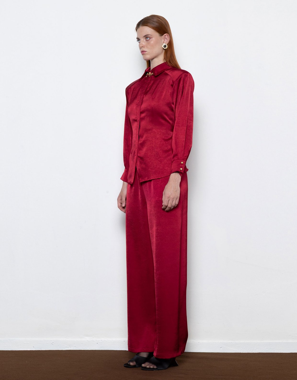Mallory the label Tessie Bordeaux pants