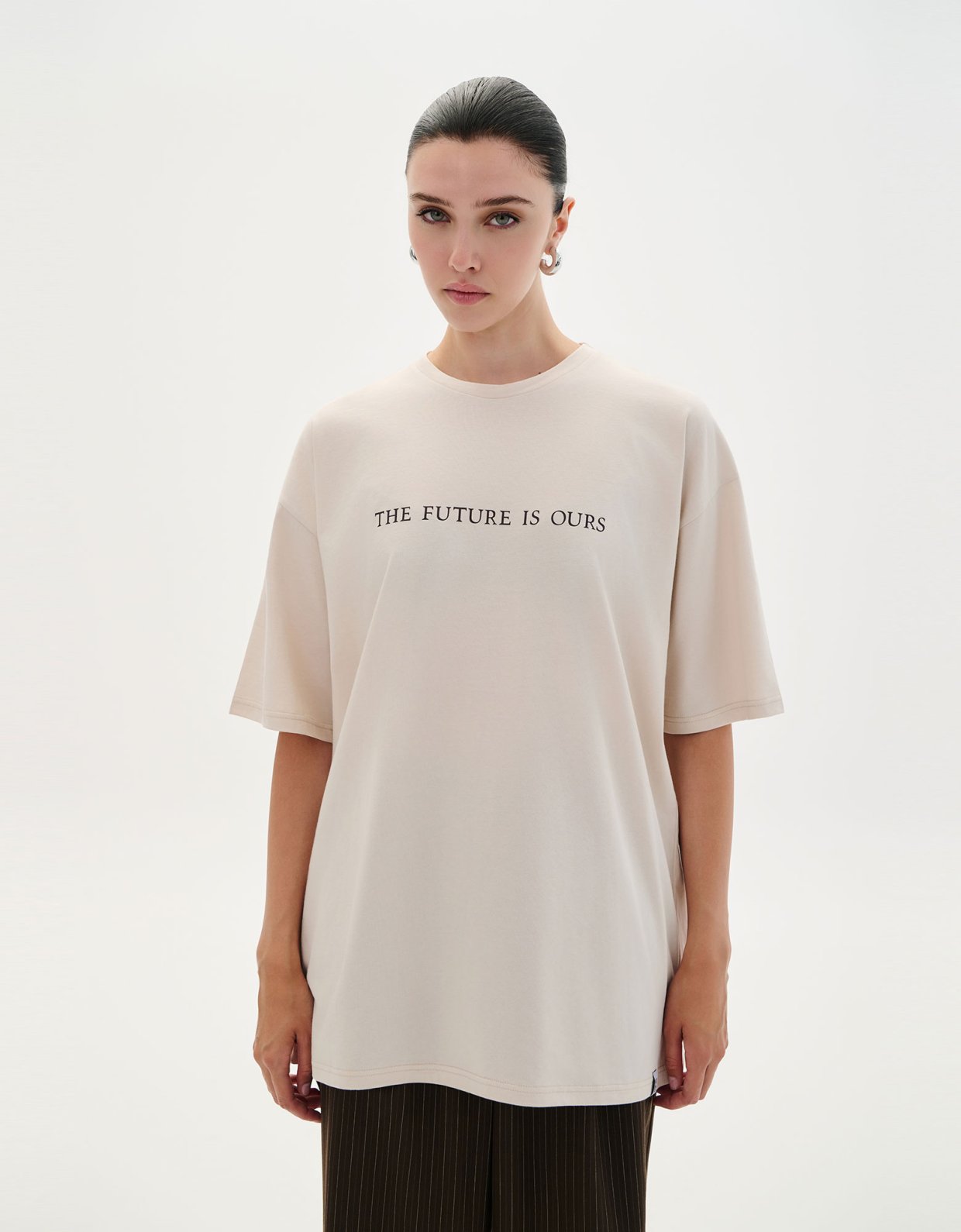 Combos Knitwear The future is ours t-shirt ecru
