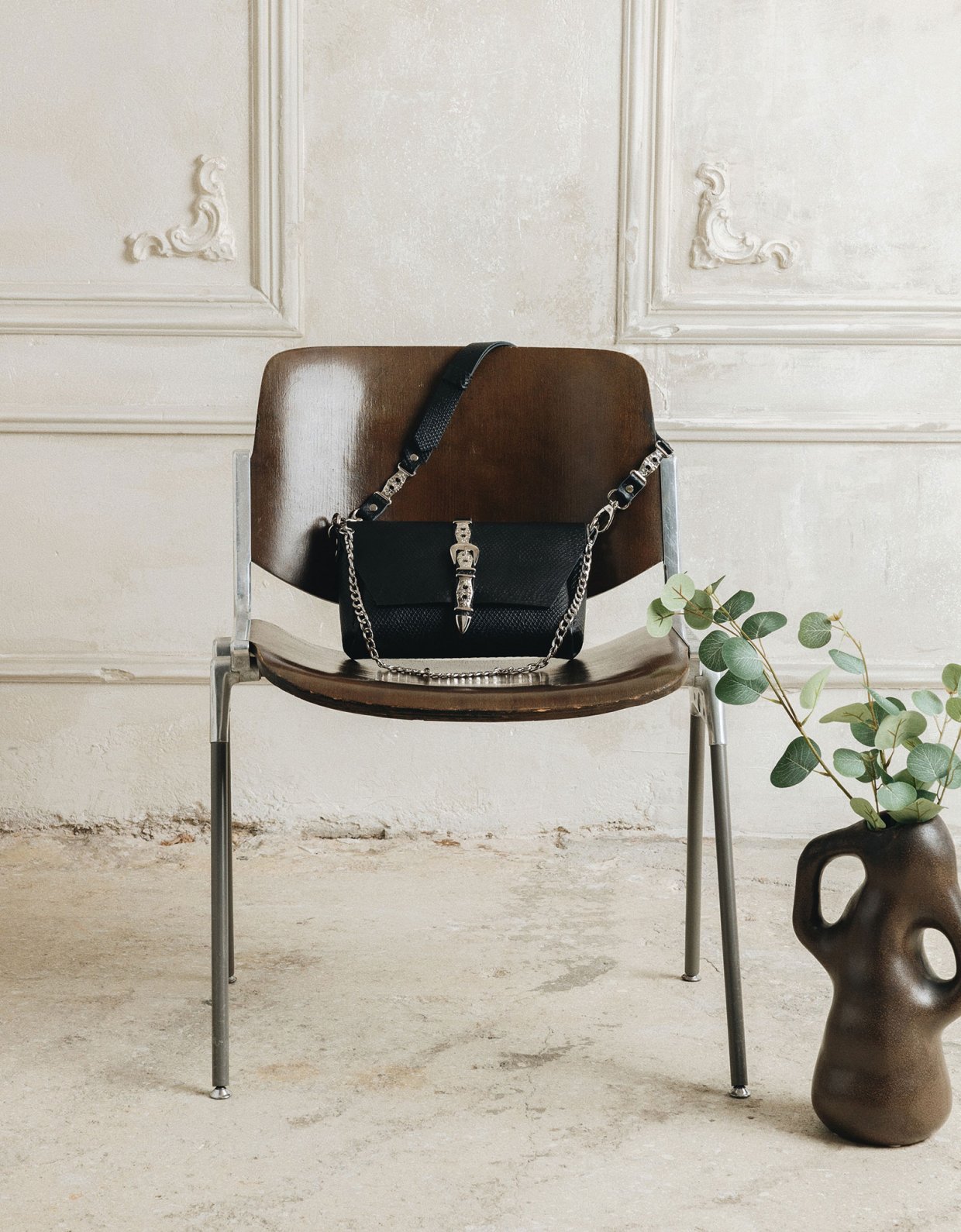 Individual Art Leather The river bag black nickel