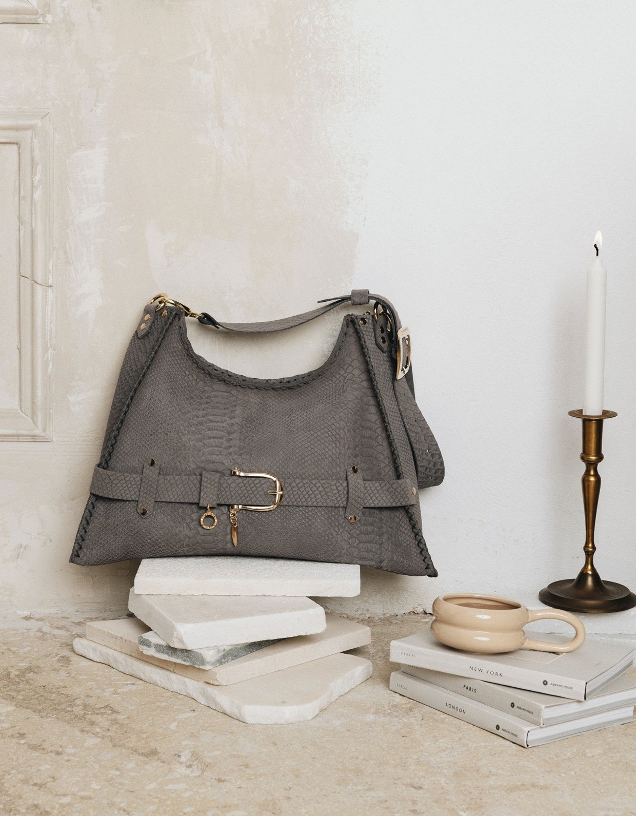 Individual Art Leather Together in electric dreams bag gray suede gold