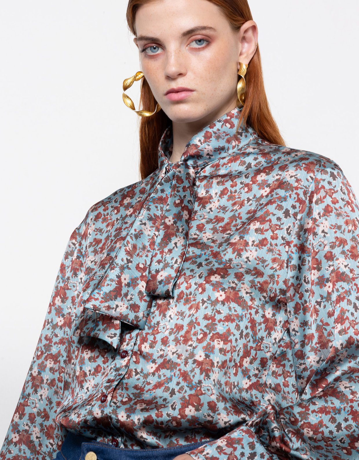 Mallory the label Twilla satin shirt blue floral