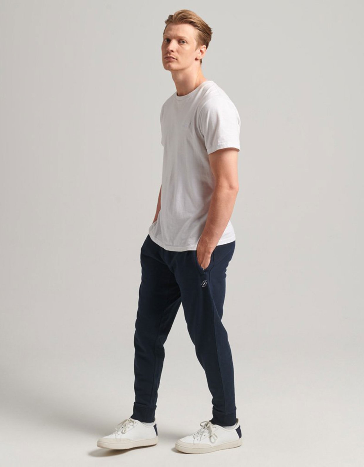 Superdry Code essential joggers deep navy