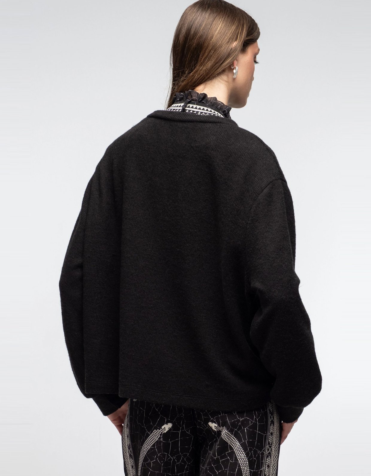 Peace and Chaos Vital top black