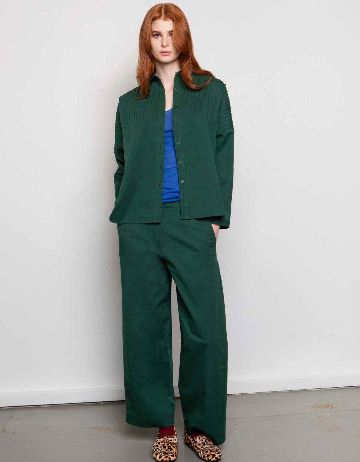 Nisώ Voyage pants forest