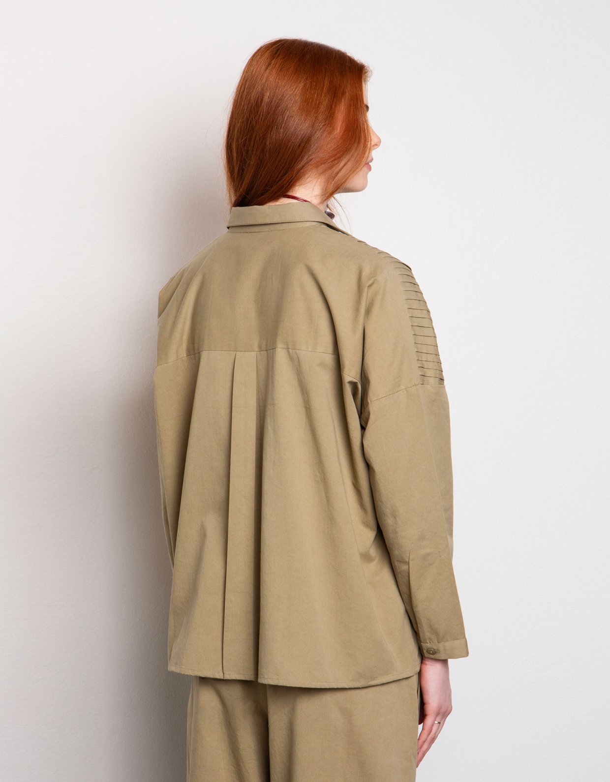 Nisώ Voyage shirt camel