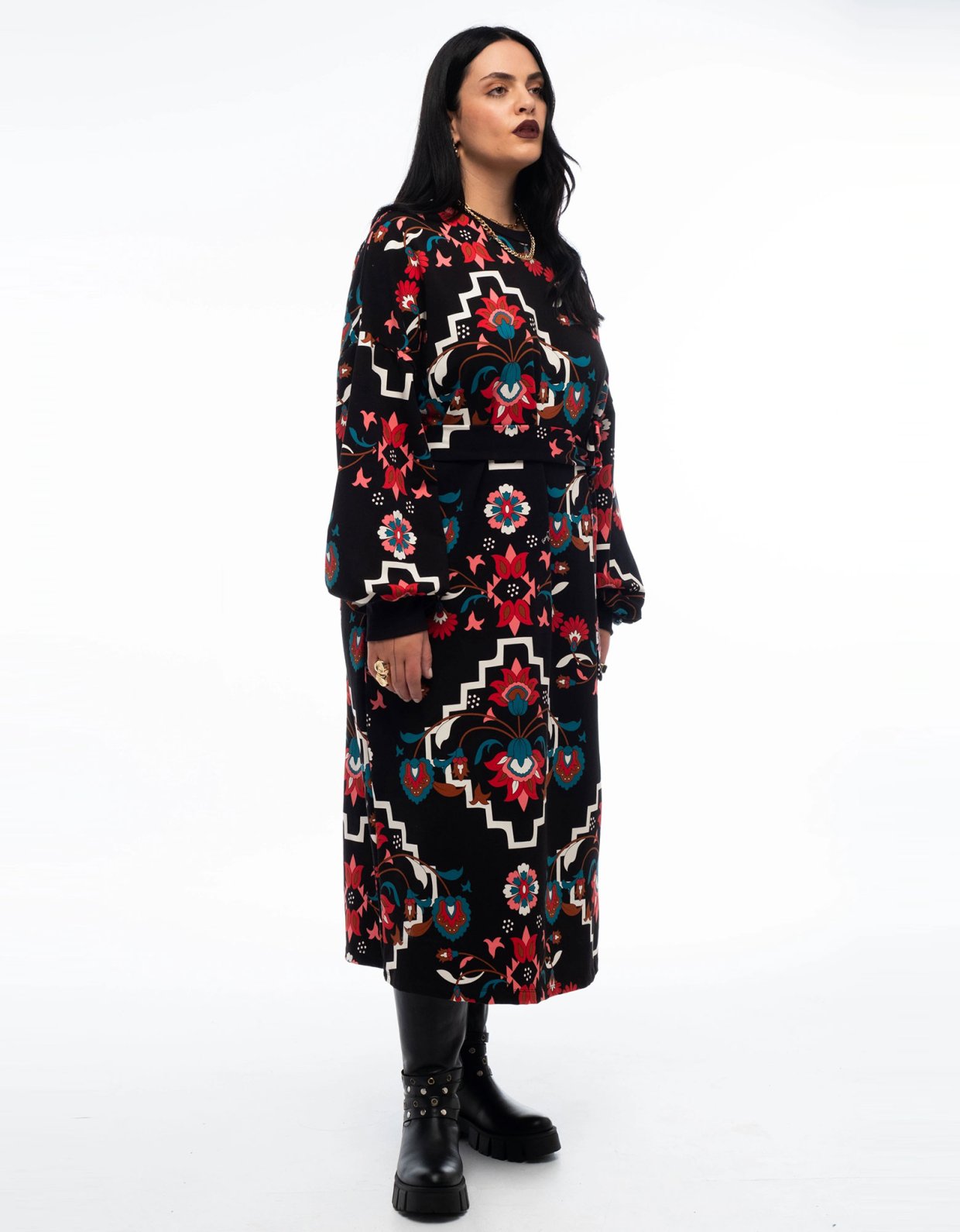 Peace and Chaos Romancer sweater dress black