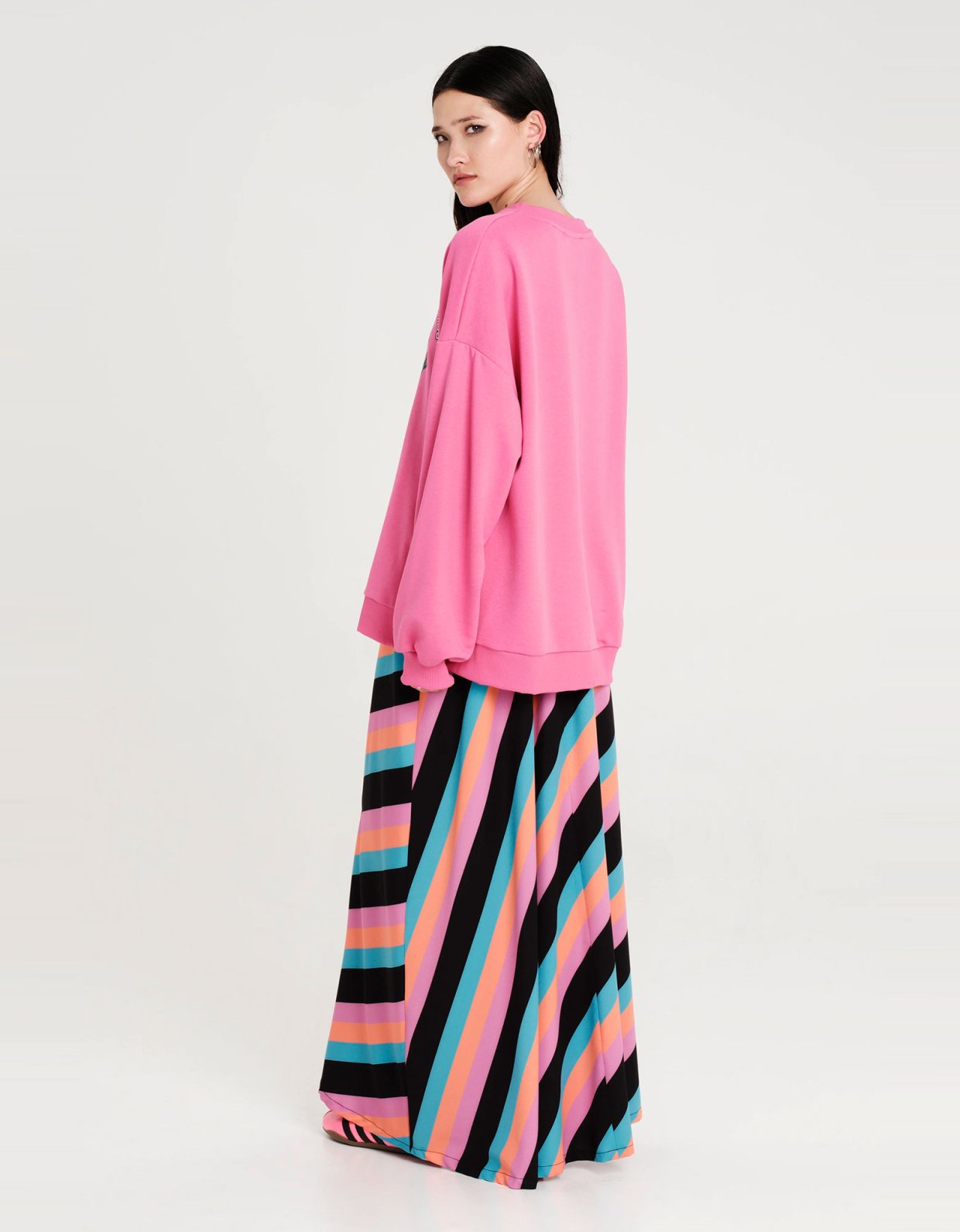 Peace and Chaos Wisdom sweater fuchsia