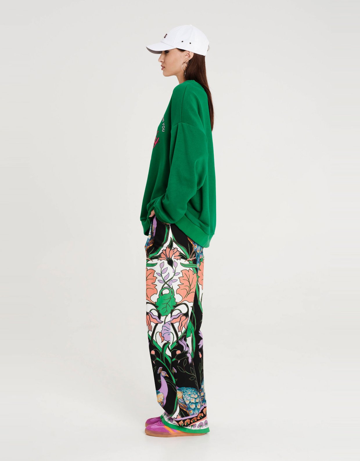 Peace and Chaos Wisdom sweater green