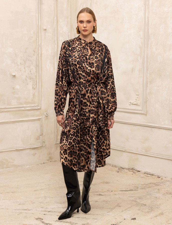 Leopard midi shirt dress