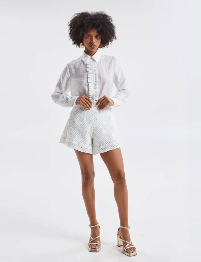 Nora knitted shorts white