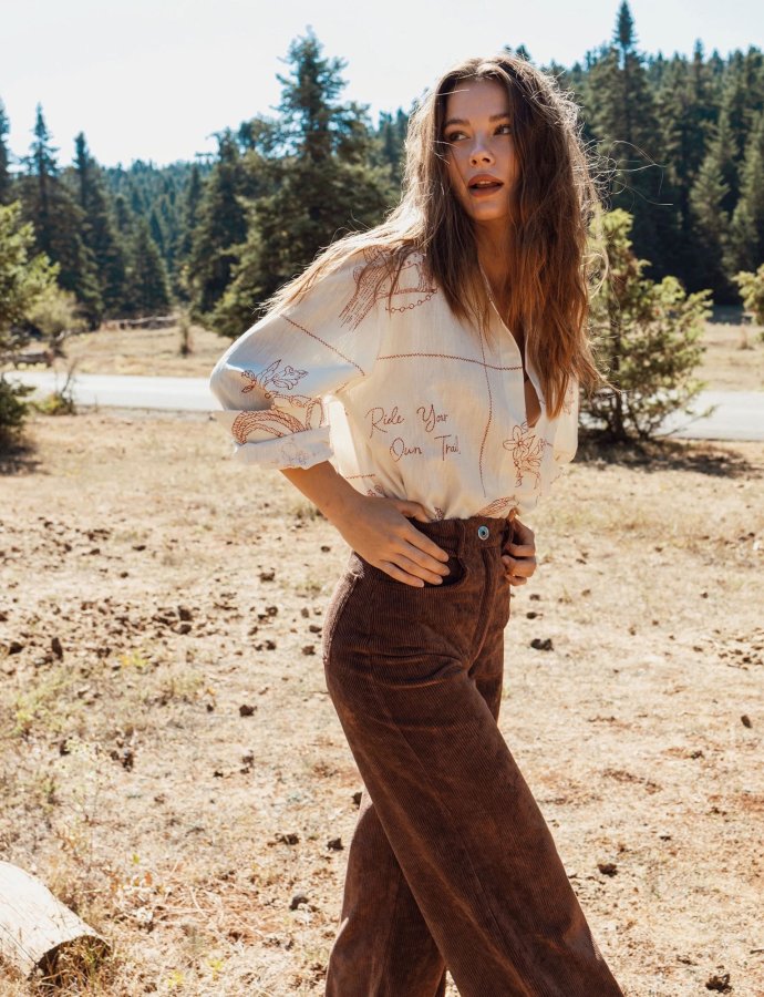 Saloon unisex shirt red