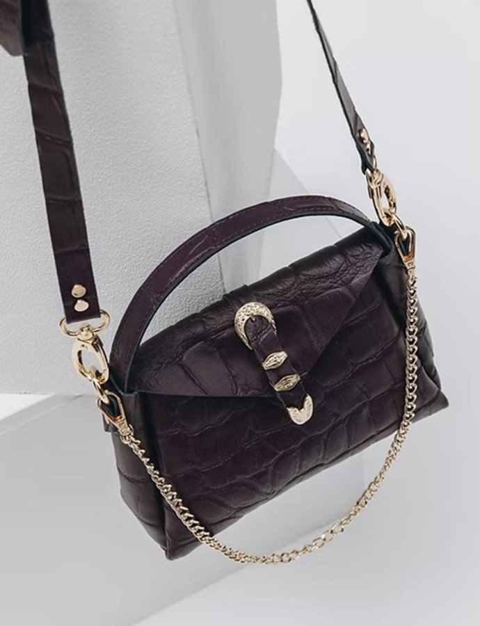 Here with me bag dark plum-gold