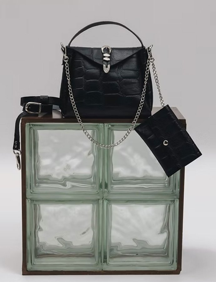 Here with me bag black-nickel