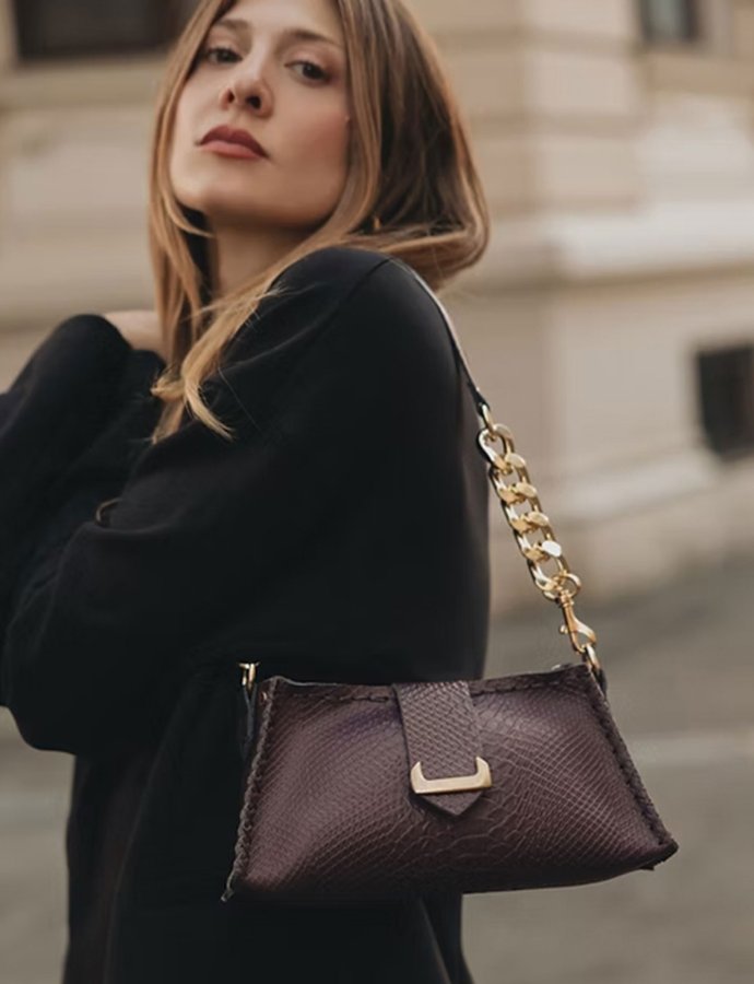 Avalon bag dark plum-gold