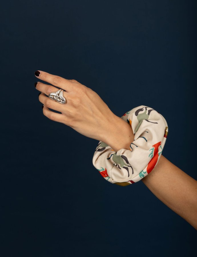 Clemence scrunchie