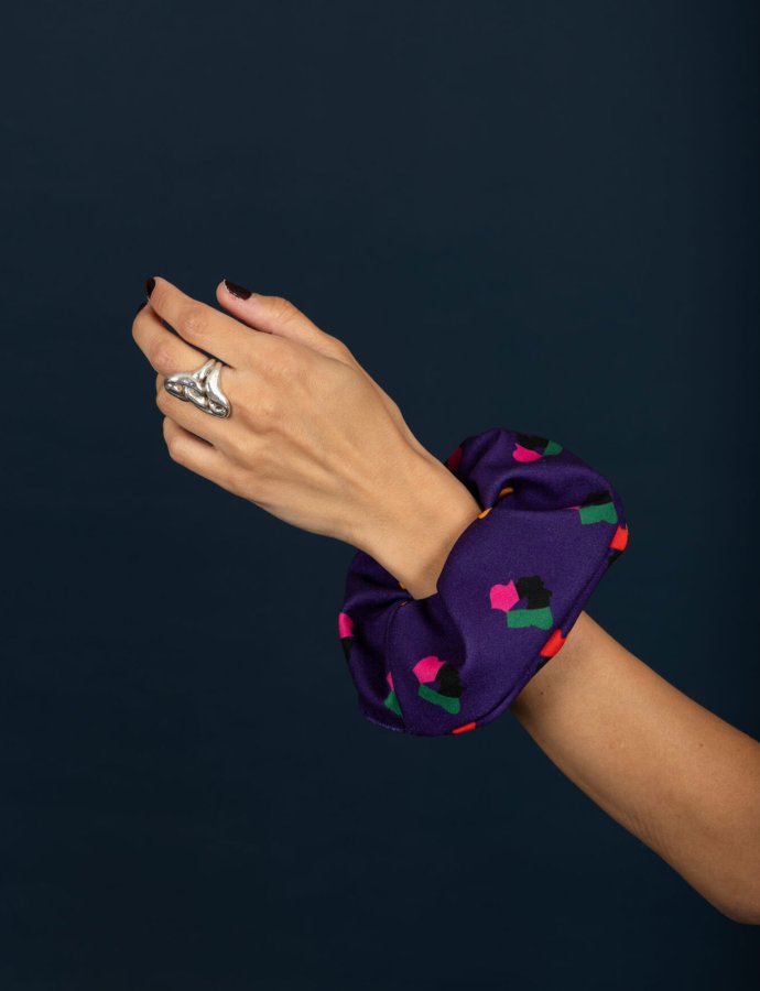 Adele scrunchie purple