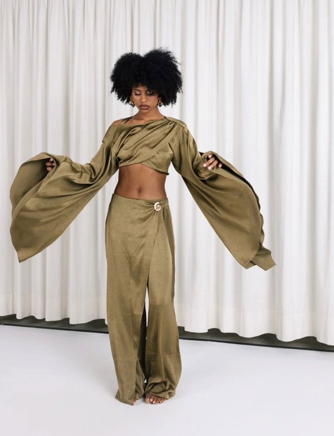 Cassandra pants w/buckle