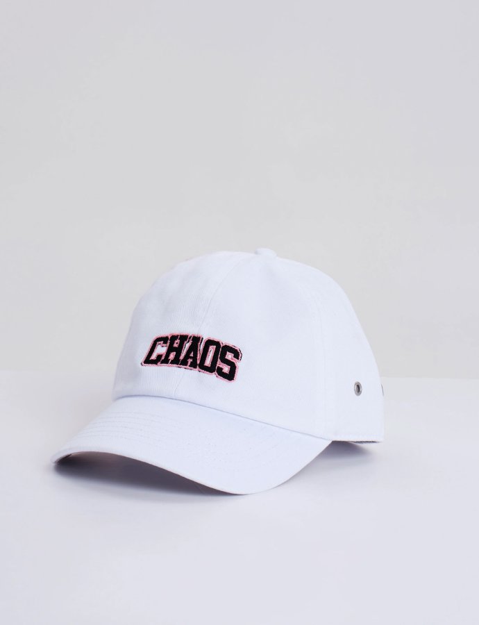 Chaos cap white