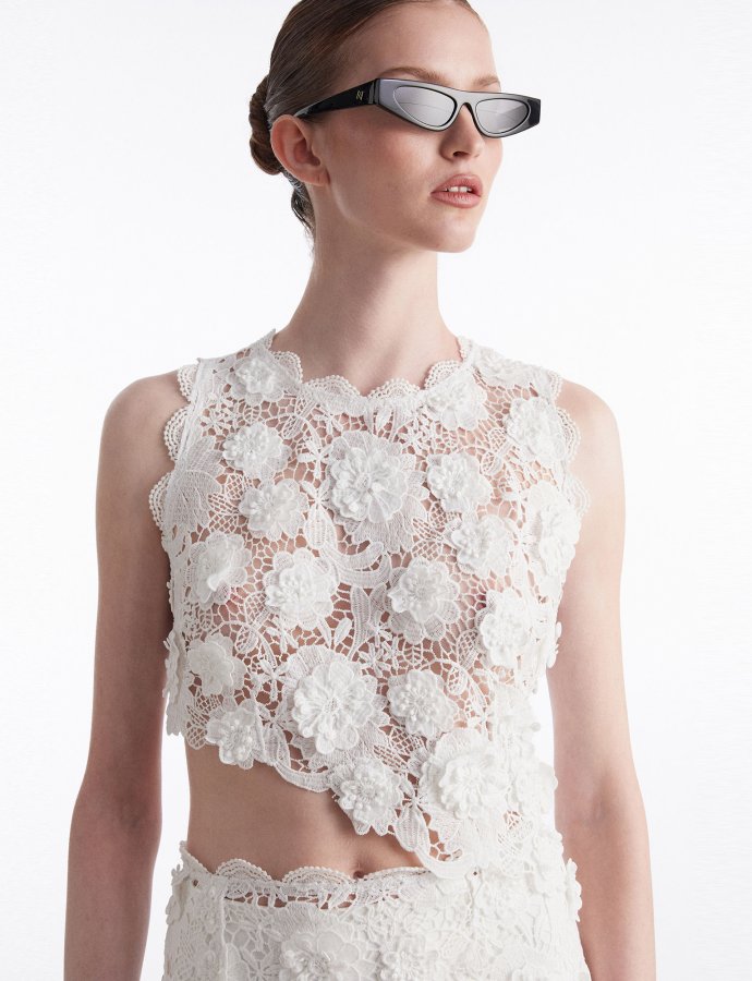 Charlotte top white
