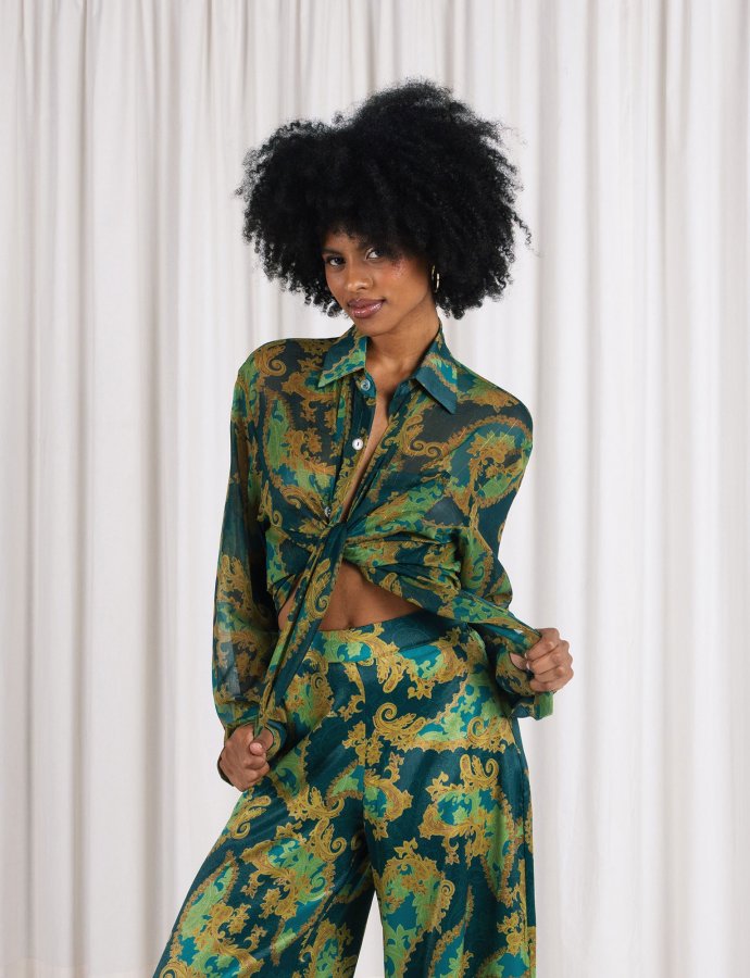 Saphira unisex shirt