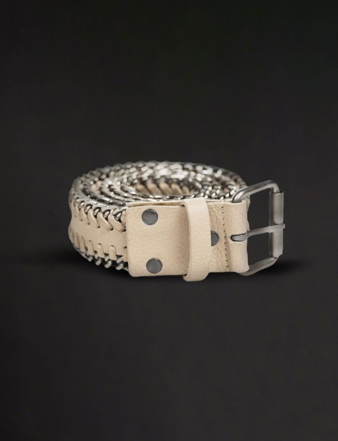 The karma handmade leather & chain belt sand