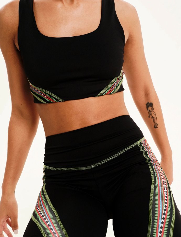Momentum sports top