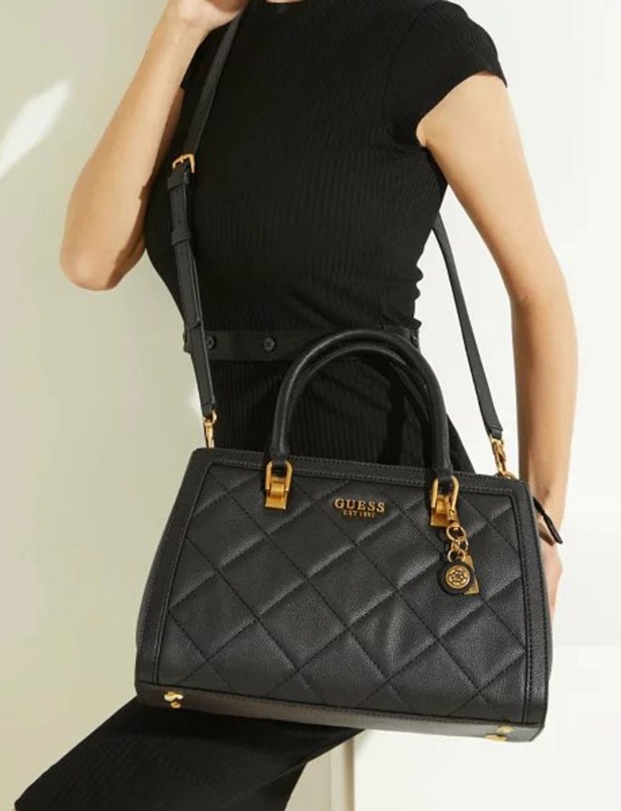 Abey girlfriend satchel quilted bag black
