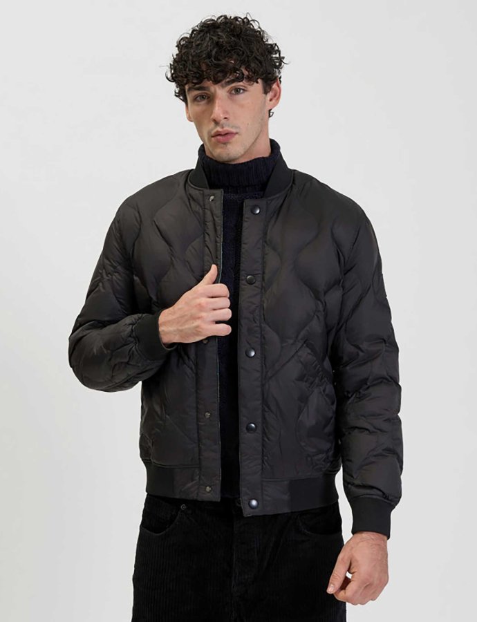 Quilted bomber jacket black