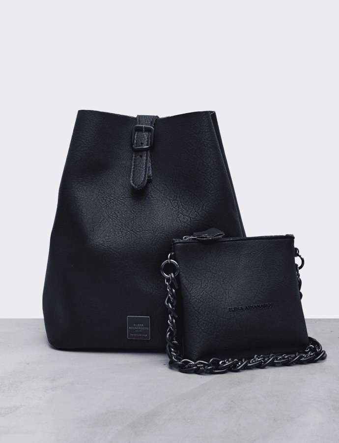 Retro chain backpack black