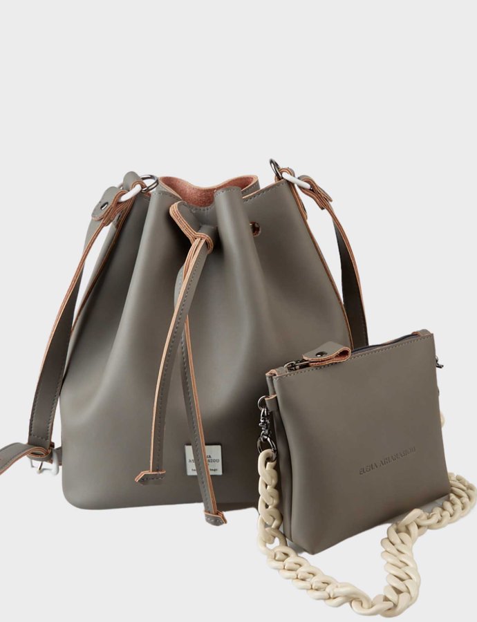 Chain pouch bag grey