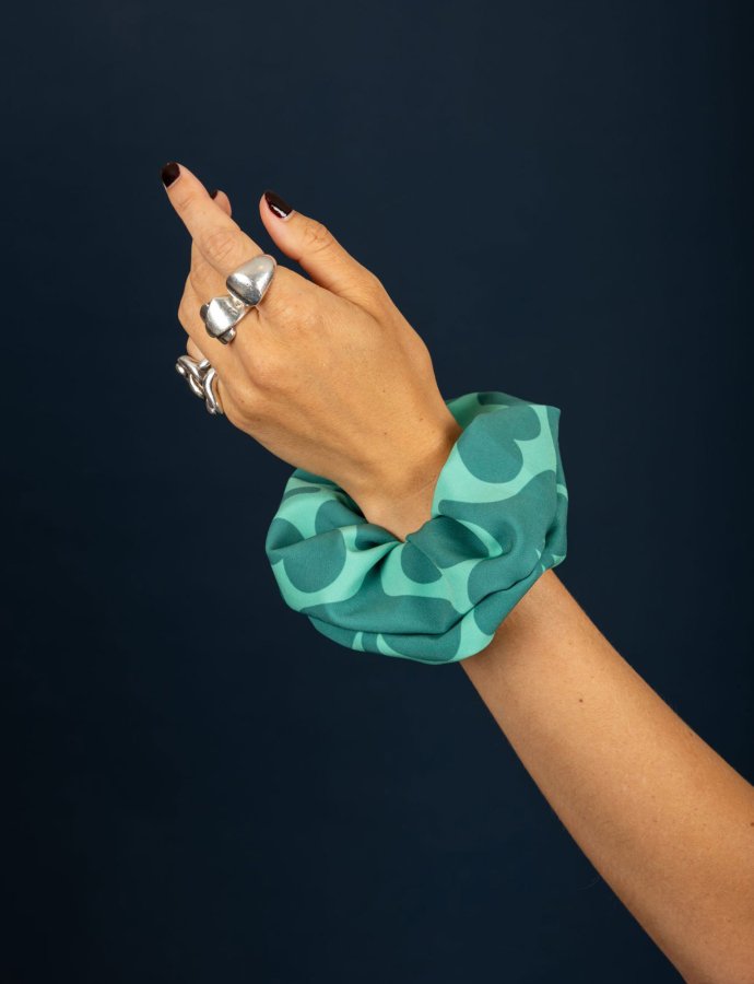 Agatha scrunchie green