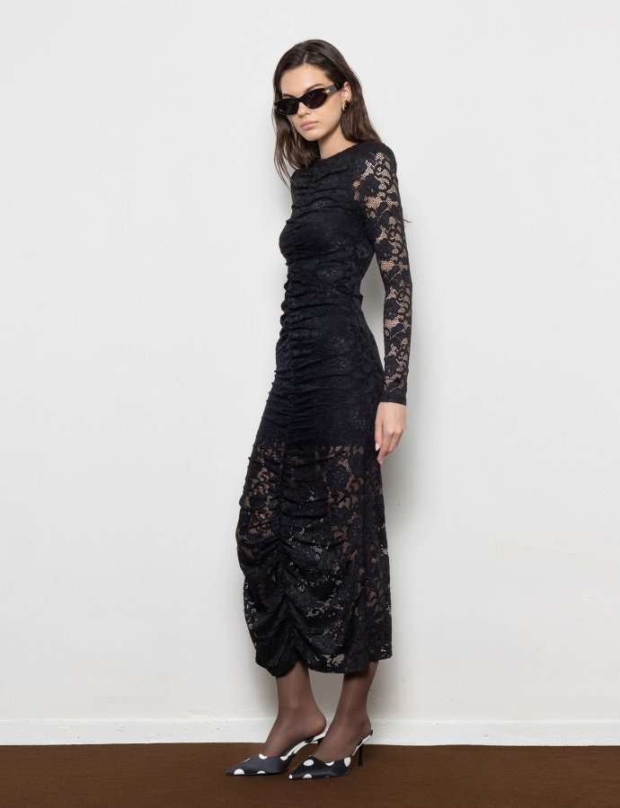 Clara lace dress