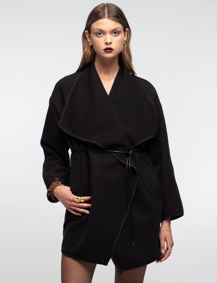 Cocooned wrap coat black