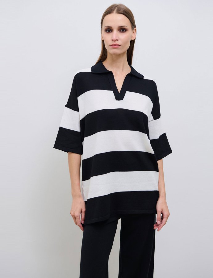 Black and ivory knit blouse