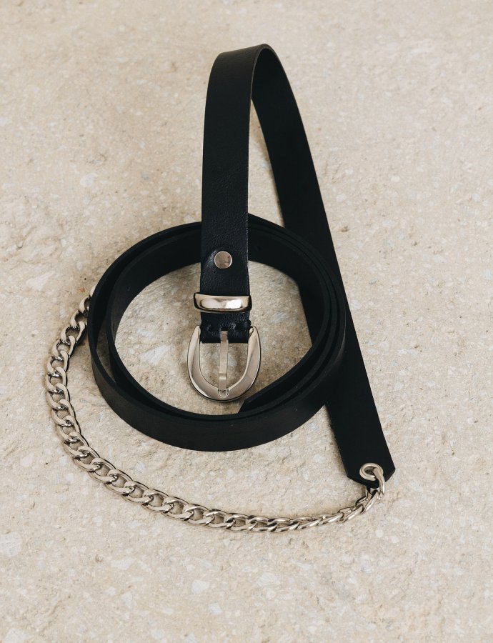 Connected leather belt black nickel