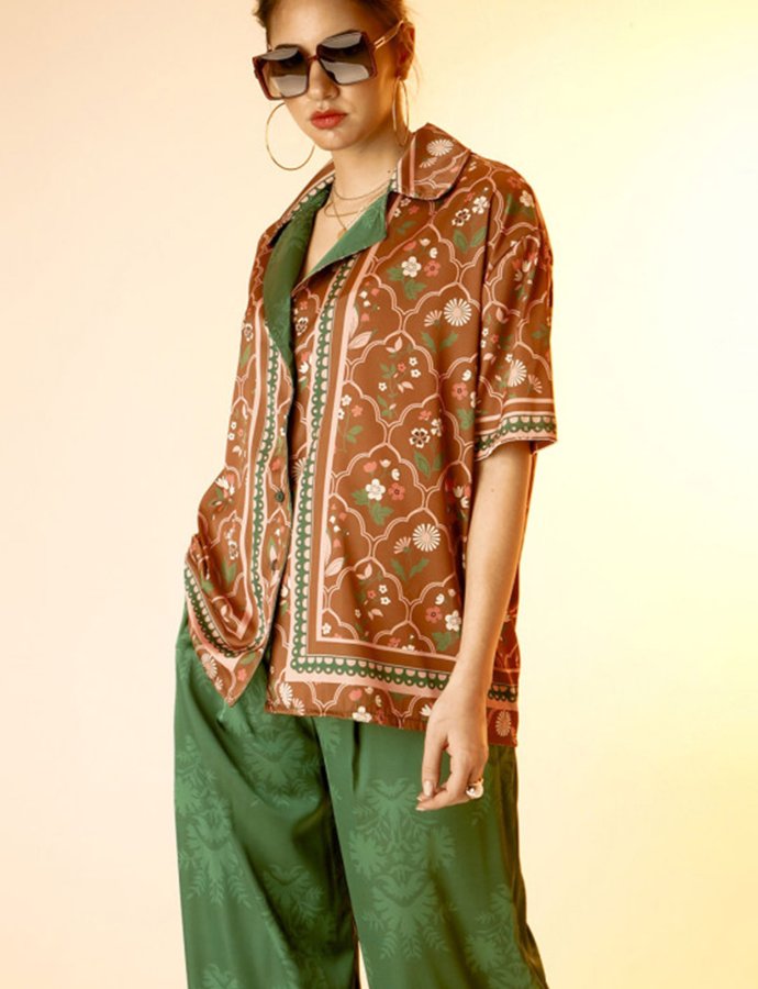 Diana oversized printed shirt brown