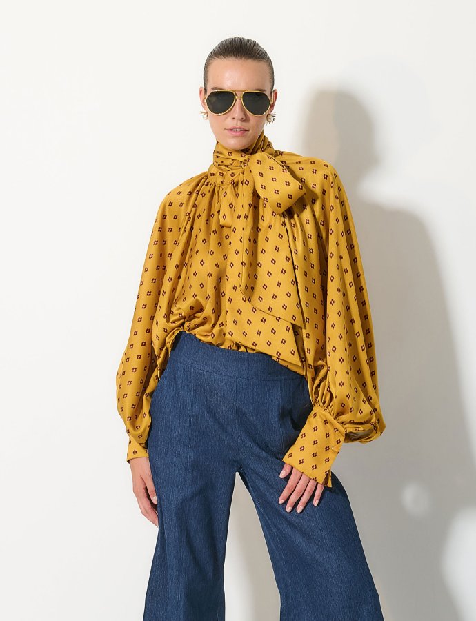 Dorina shirt